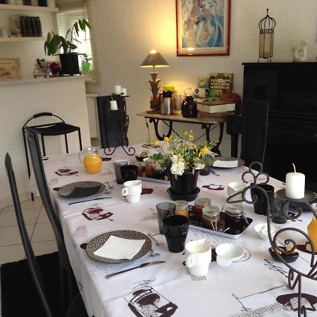 Le Jardin De La Cite Bed & Breakfast Каркасон Екстериор снимка