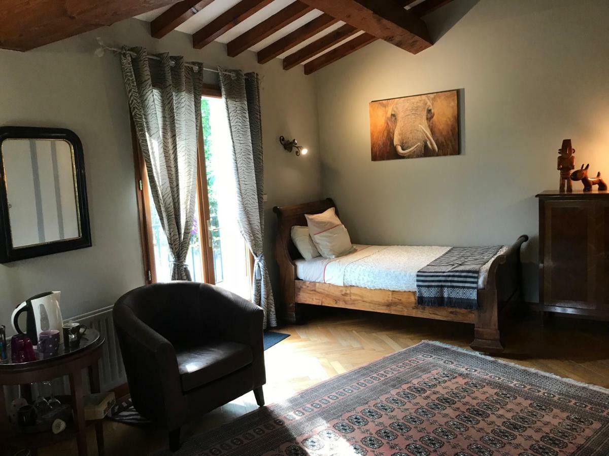 Le Jardin De La Cite Bed & Breakfast Каркасон Екстериор снимка